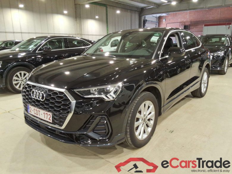 AUDI Q3 Sportback 1.4 45 TFSI E S TRONIC #1