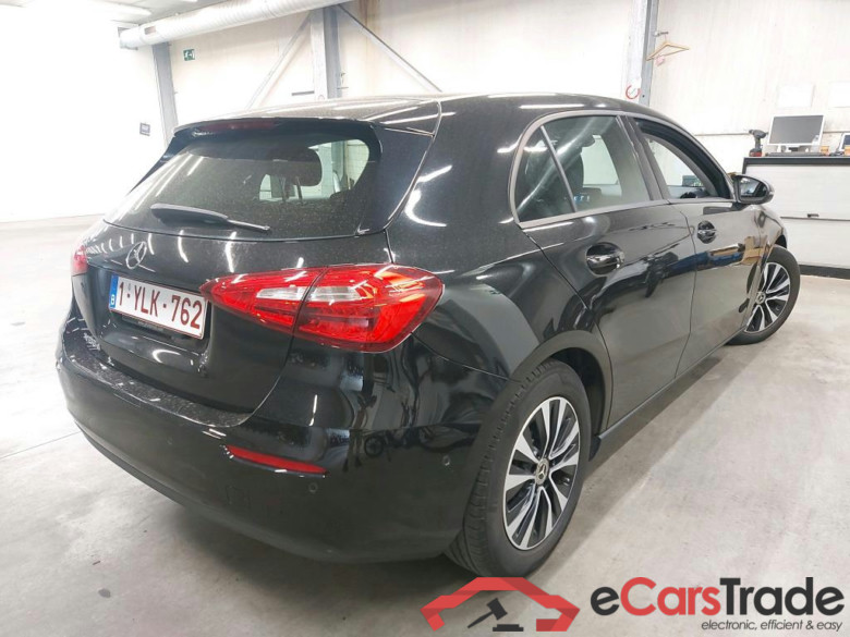 MERCEDES - MER A 180 d 116PK 7G-DCT Business Solution #2
