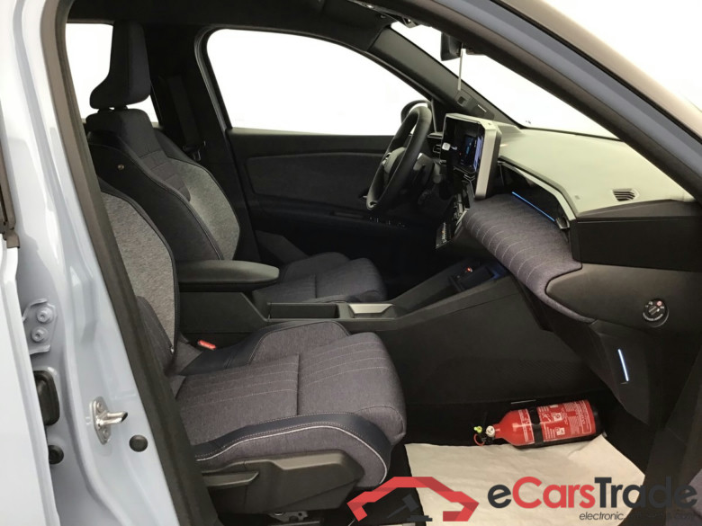 Renault R 4 Confort Electric 152hp #6