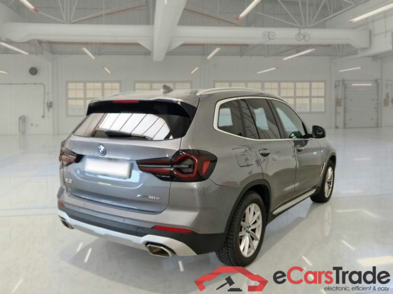 BMW X3 / 2021 / 5P / SUV XDRIVE 30E #2