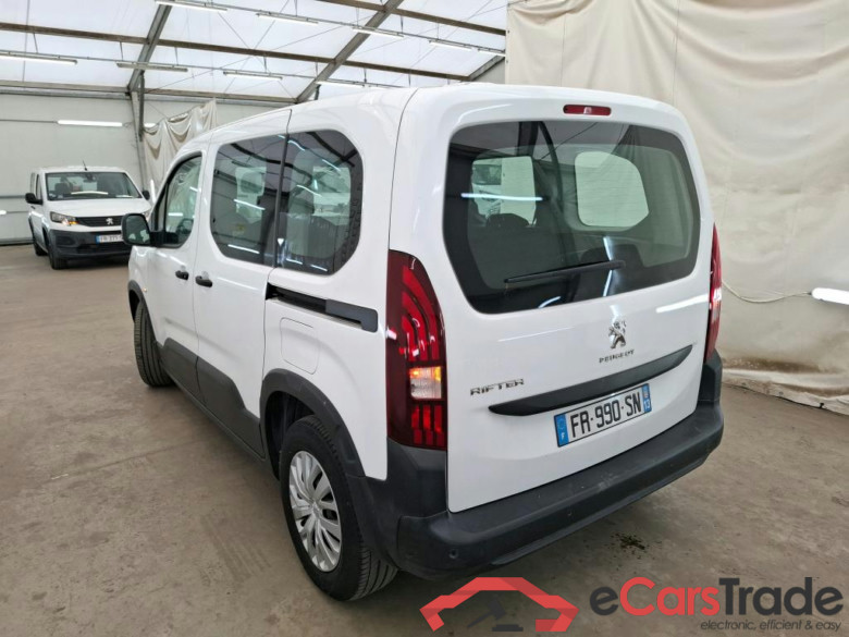 Rifter Active L1 1.2 PureTech 110 CV #2