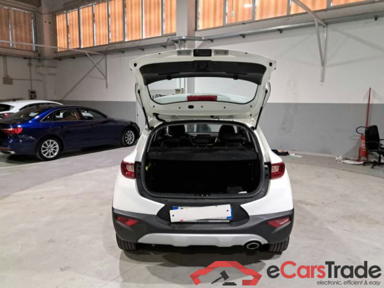 KIA Stonic / 2017 / 5P / SUV 1.0 T-GDI 74KW MHEV URBAN #5