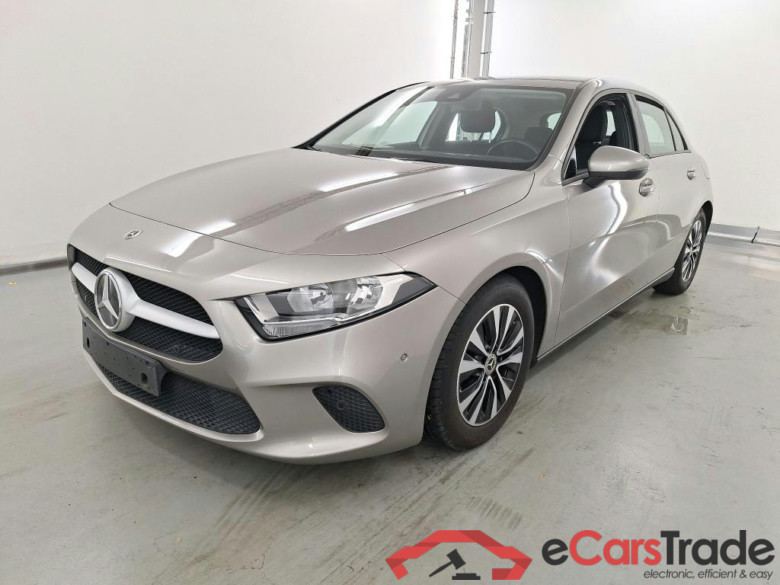 Mercedes A 180d Aut. Widescreen Navi KeylessGo Camera Klima PDC ...
