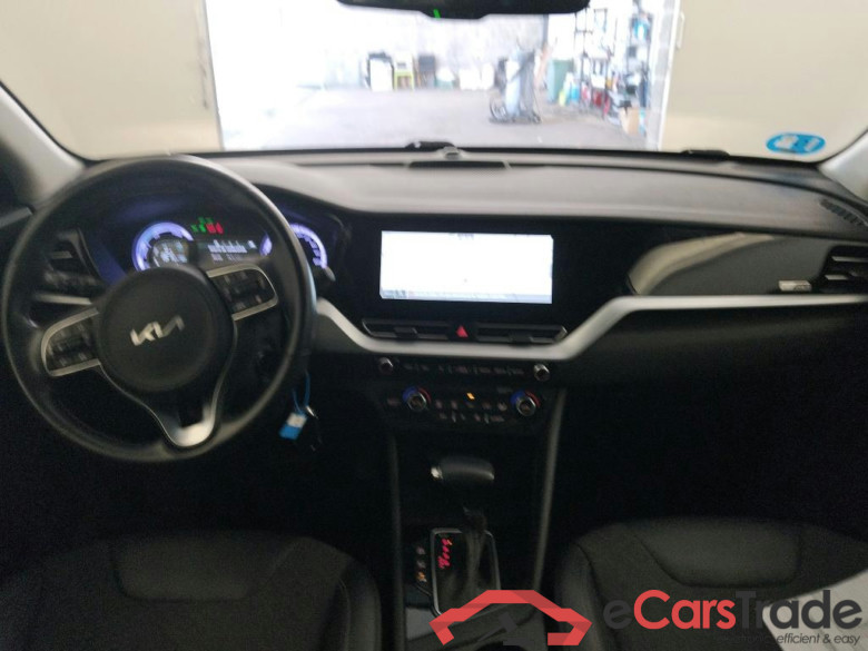 KIA Niro / 2019 / 5P / crossover 1.6 GDi PHEV 104kW (141CV) Drive #3