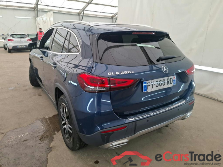 MERCEDES-BENZ GLA / 2020 / 5P / SUV 1.3 GLA 250 e BUSINESS LINE DCT #2