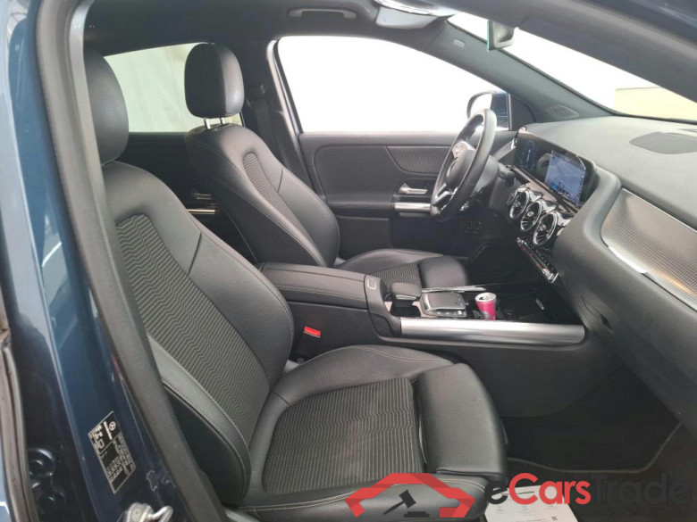 MERCEDES-BENZ GLA / 2020 / 5P / SUV 1.3 GLA 250 e BUSINESS LINE DCT #6