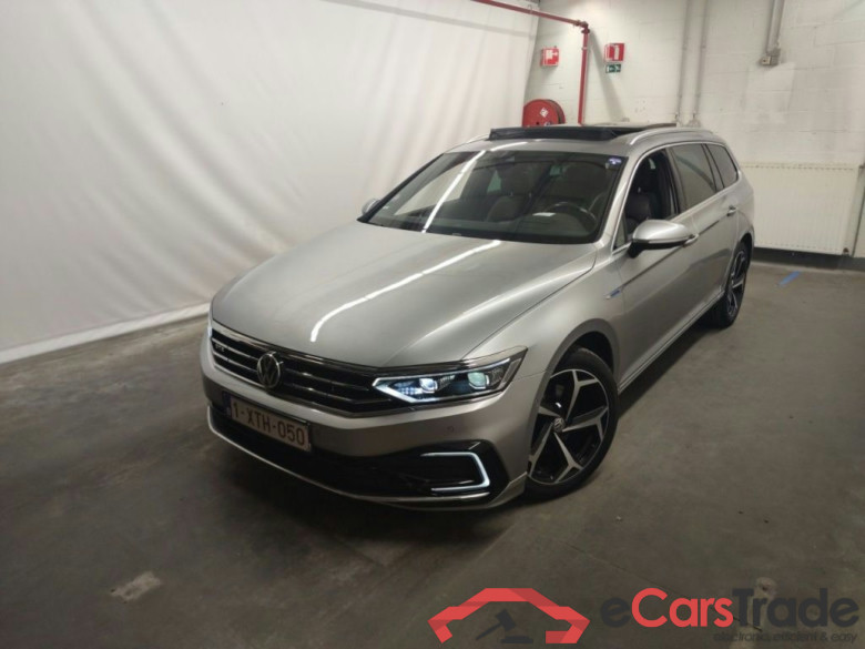 Volkswagen Passat Variant 1.4 TSI DSG6 GTE Business 5d