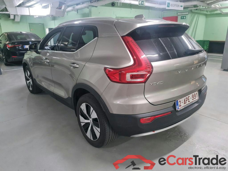 VOLVO XC40 1.5 T5 PHEV Inscription Expres. #3
