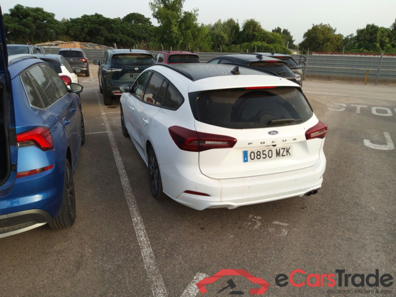 FORD Focus  Sportbreak 1.0 Ecoboost 114KW 155CV S6.2 AutomÃ¡ti ST-LINE X(Pano-Roof + Winterpack) #2
