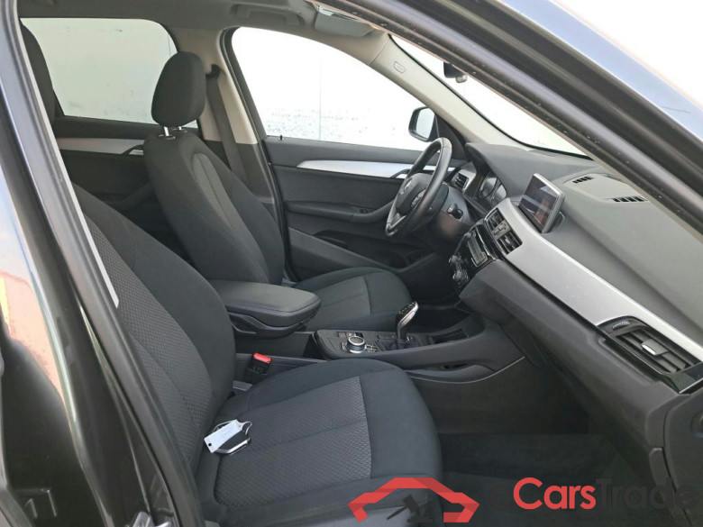 BMW X1 sDrive18i #6