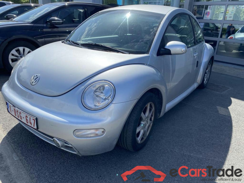 VOLKSWAGEN New Beetle 2.0i