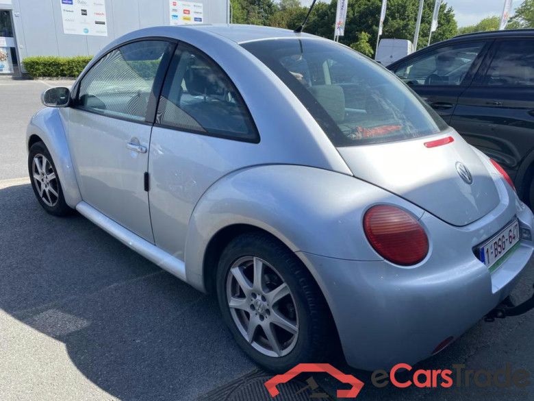 VOLKSWAGEN New Beetle 2.0i #4