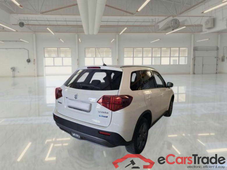 SUZUKI VITARA / 2018 / 5P / SUV 1.4 BOOSTERJET HYBRID COOL #2