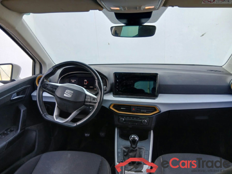 SEAT Arona / 2021 / 5P / todoterreno 1.0 TSI 81kW (110CV) Style Plus (AC) #3