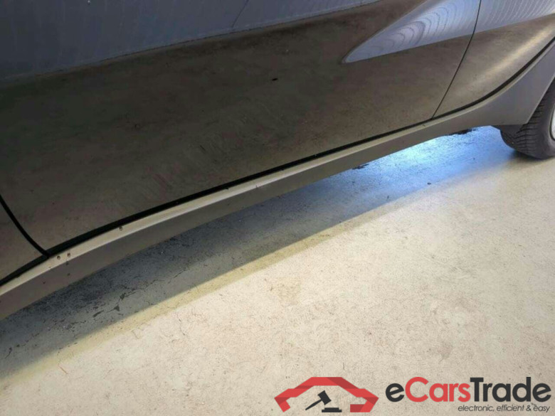 TOYOTA Aygo X 1.0 VVT-i MT Play #6