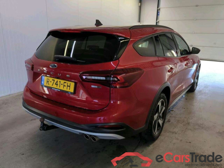 FORD Focus Wagon 1.0 EBH Active X #2