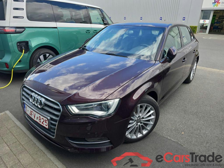 AUDI A3 Sportback Dsl A3 Sportback 2.0 TDi Ambition #1
