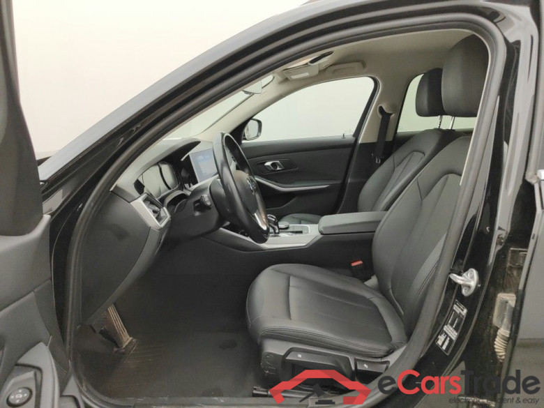 BMW 3 Reeks Touring 318dA (100 kW) 5d #3