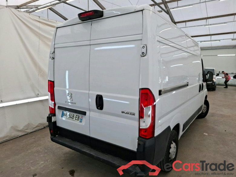 PEUGEOT Boxer / 2014 / 4P / Fourgon tôlé BlueHDi 120 S&S ASPHALT 333 L2H2 #3