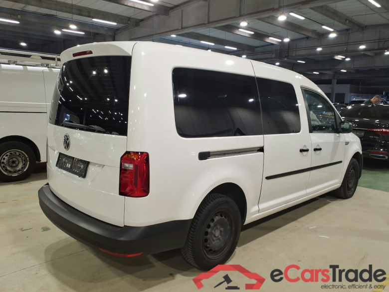 VOLKSWAGEN CADDY MAXI DIESEL - 2015 2.0 TDi SCR Conceptline (EU6.2) Transfo Van #4