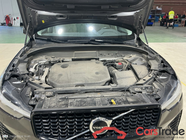 VOLVO XC60 2.0 B4 D MHEV PLUS DARK AUTO #6