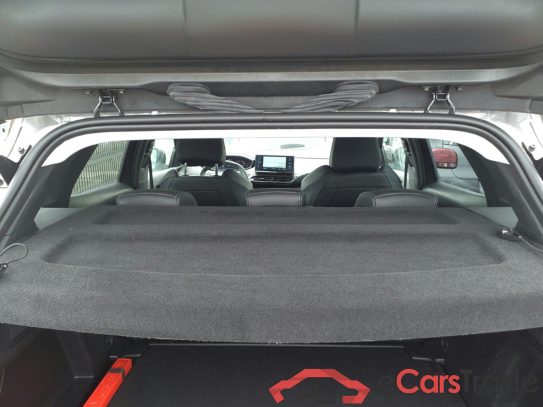 PEUGEOT 3008 PEUGEOT 3008 1.2 PureTech 130 S&S EAT8 ALLURE #2