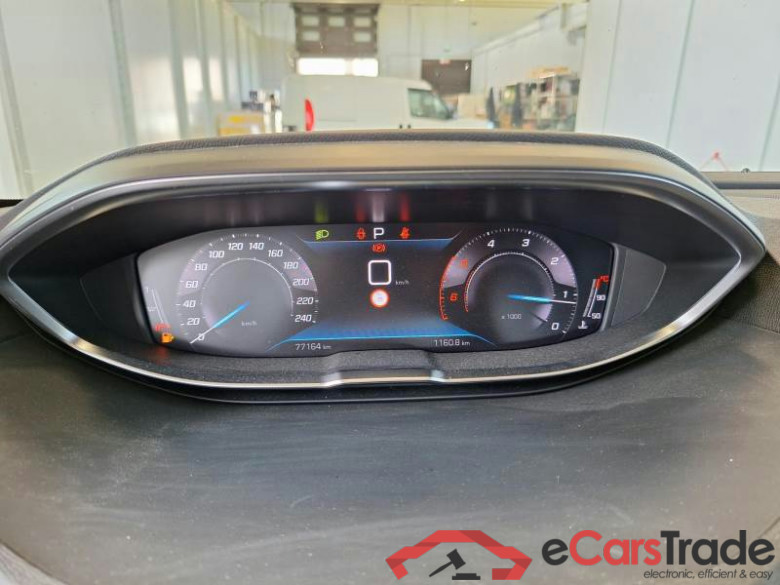 PEUGEOT 3008 / 2020 / 5P / SUV BLUEHDI 130 EAT8 SeS ALLURE #4