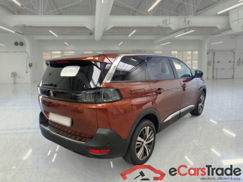 PEUGEOT 5008 / 2020 / 5P / SUV BLUEHDI 130 ALLURE EAT8 S/S AUT. #2