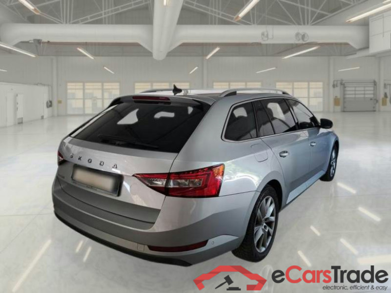 SKODA SUPERB WAGON / 2019 / 5P / STATION WAGON 2.0 TDI EVO 110KW STYLE DSG #2