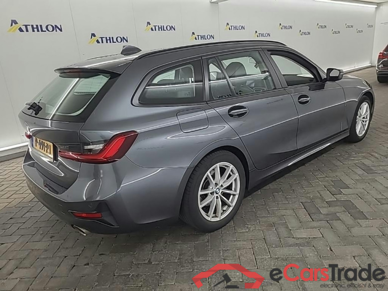 BMW 3-serie Touring 320iA Business Edition 5D 135kW #3