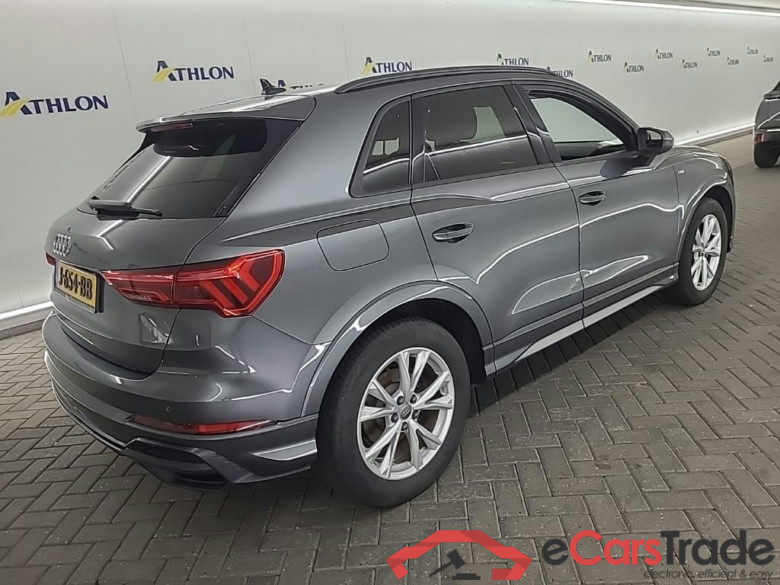AUDI Q3 40 TDI quattro S tronic S edition 5D 140kW #3
