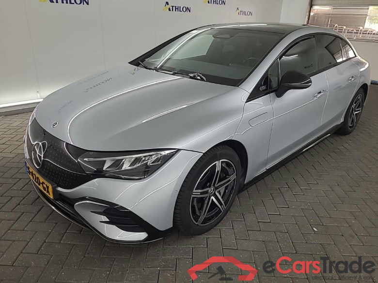 MERCEDES-BENZ EQE 300 AMG Line auto 4D 180kW Athlon Edition #1