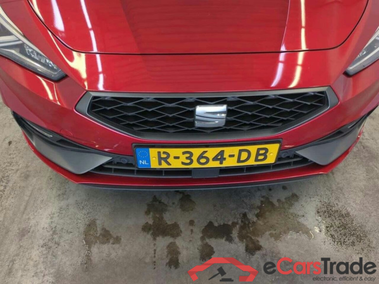 SEAT Leon Sportstourer 1.5 TSI FR Bns Int #4