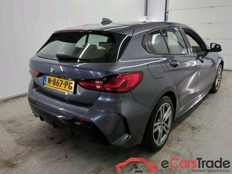 BMW 1-serie 118i Bns Edition #2