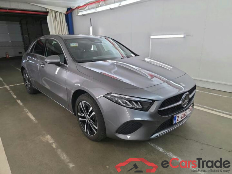 Mercedes A-Klasse Classe A A 250 e Business Line (PHEV) 160kW/218pk  5D/P Auto-8 - CO2 incomplet #2