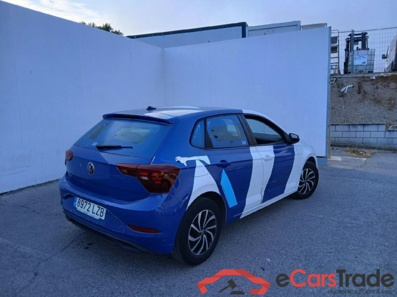 VOLKSWAGEN Polo / 2021 / 5P / berlina con portón Life 1.0 TSI 70kW (95CV) #2