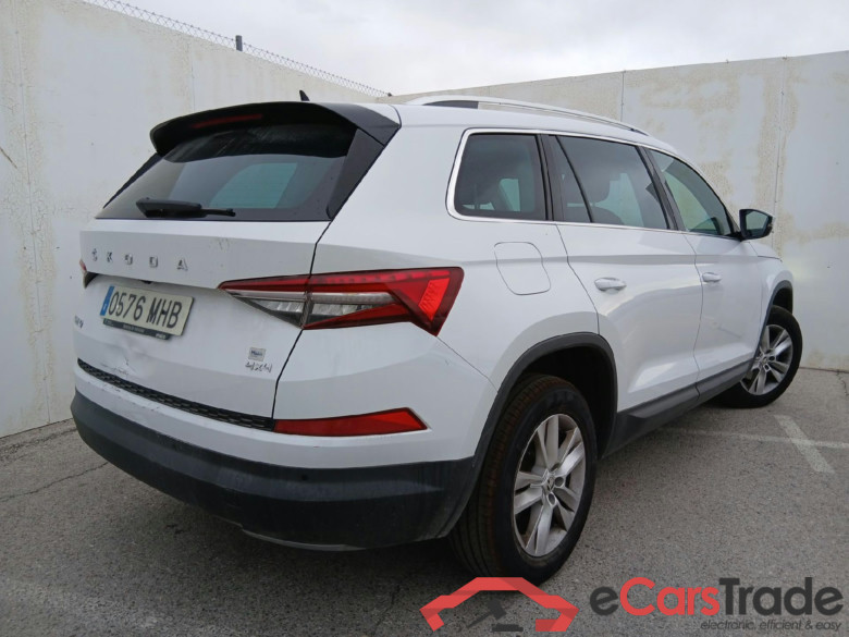 SKODA Kodiaq / 2021 / 5P / todoterreno 2.0 TDI 110KW (150cv) DSG 4x4 Ambition #2
