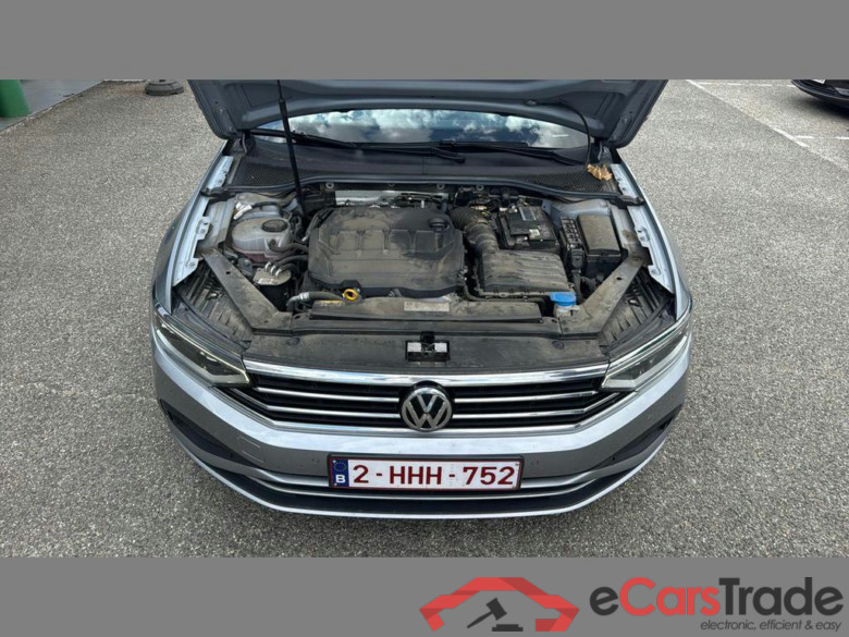 VOLKSWAGEN Passat SW Dsl Passat SW 2.0 TDi SCR Style Business #6