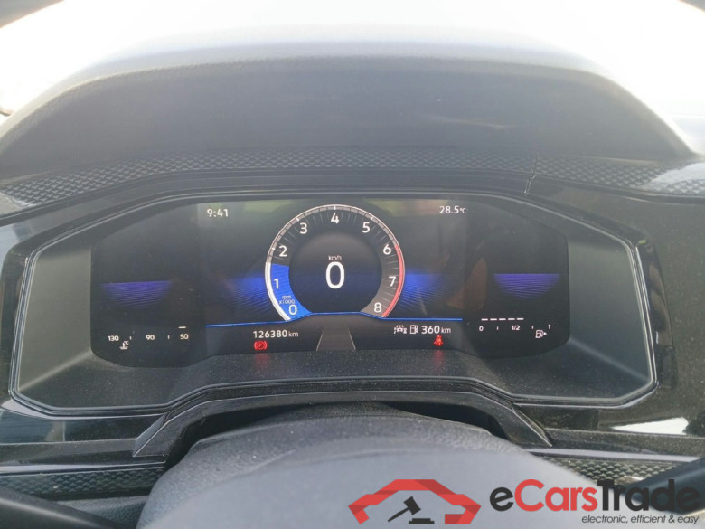 VOLKSWAGEN Polo / 2021 / 5P / berlina con portón Life 1.0 TSI 70kW (95CV) #4