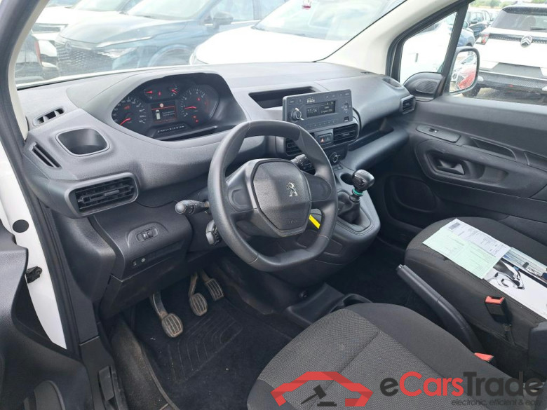PEUGEOT Rifter / 2018 / 4P / combi Active Standard BlueHDi 73kW (IND) #3