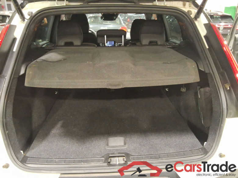 VOLVO XC40 1.5 T5 PHEV R-DESIGN DCT #3