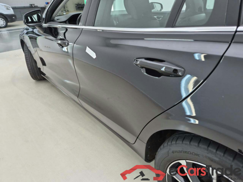 VOLVO V60 2.0 B3 MOMENTUM PRO GEARTRONIC #5
