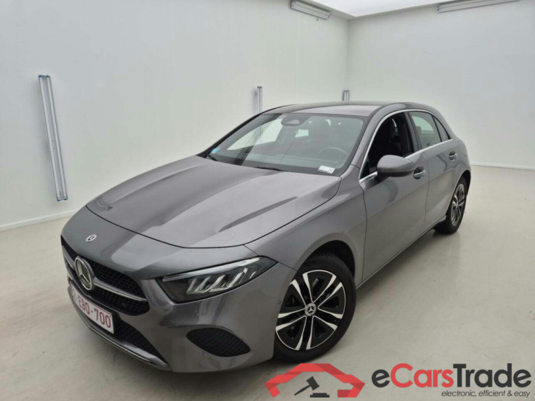 MERCEDES-BENZ A-KLASSE A250E BUSINESS SOL.