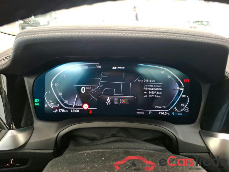 BMW Série 3 Touring / 2019 / 5P / Break 320e 204ch Luxury BVA8 Hybride #6