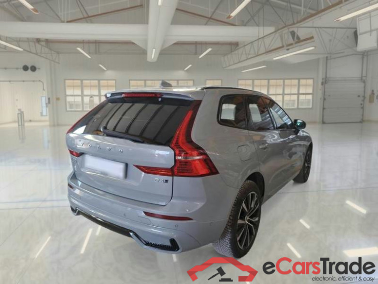VOLVO XC60 / 2021 / 5P / FUORISTRADA B4 D AWD AUTOMATICO ULTIMATE DARK N1 #2