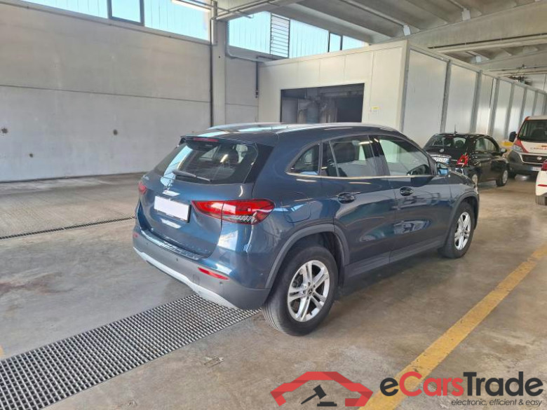 MERCEDES-BENZ GLA / 2020 / 5P / CROSSOVER GLA 250 E PLUG-IN HYBRID AUTO BUS EXTRA #2