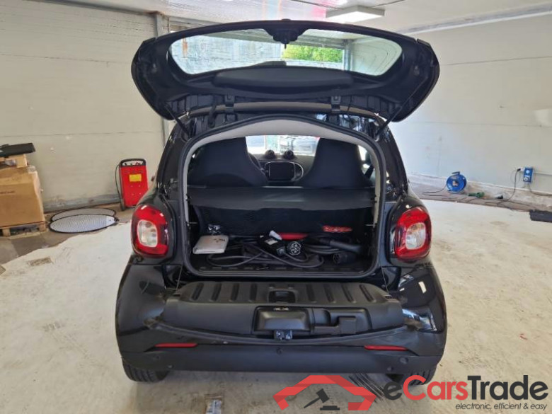 SMART FORTWO COUPÈ / 2019 / 3P / COUPE EQ 60KW PASSION #5