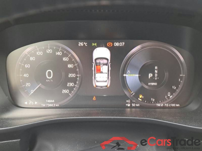 VOLVO XC40 / 2017 / 5P / SUV T5 PLUG-IN HYBRID AUTO RECH INSCRIP EXPR #4