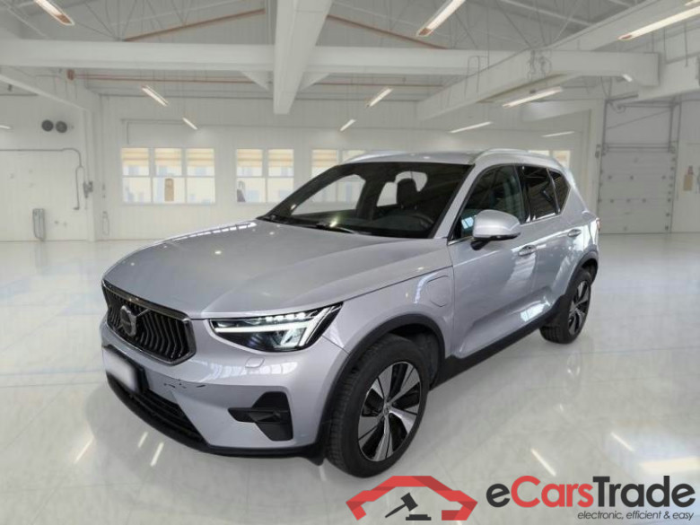 VOLVO XC40 / 2021 / 5P / SUV T4 RECHARGE PLUG-IN AUTO CORE