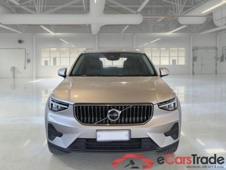 VOLVO XC40 / 2021 / 5P / SUV T5 RECHARGE PLUG-IN AUTO PLUS BRIGHT #6